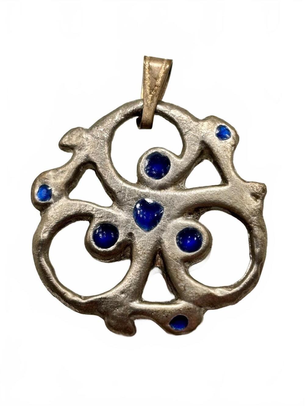 Buckingham Past Pewter Celtic Triskele Mount Pendant Blue Enamel England Box